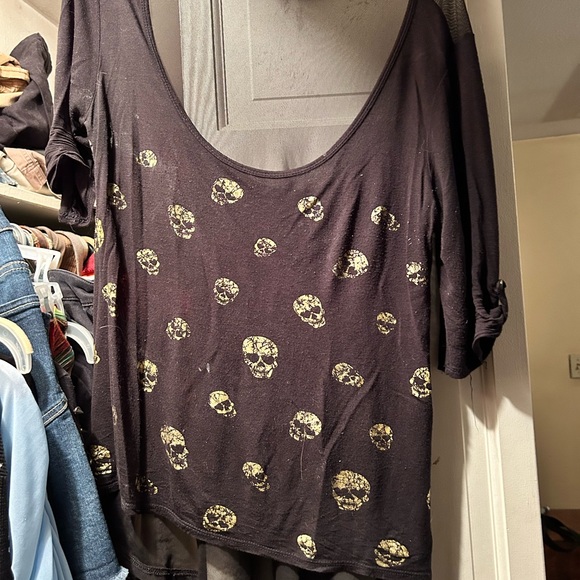 Fun Skull print top - Picture 5 of 6